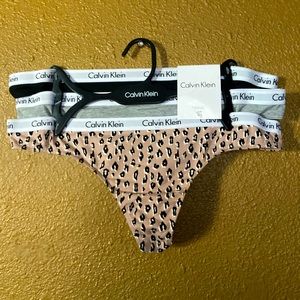 Calvin Klein 3-pack Thongs